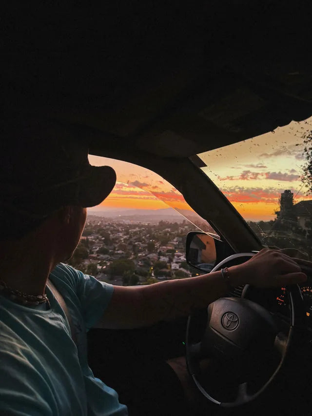 Sunset drive in the rain 🌧️ Edited in Afterlight: • Original filter Titan • Color Overlay P1 (Softlight) • Grain 3 Swipe to see the unedited shot straight off the phone